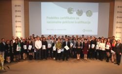 V Krki podelili 67 certifikatov nacionalnih poklicnih kvalifikacij