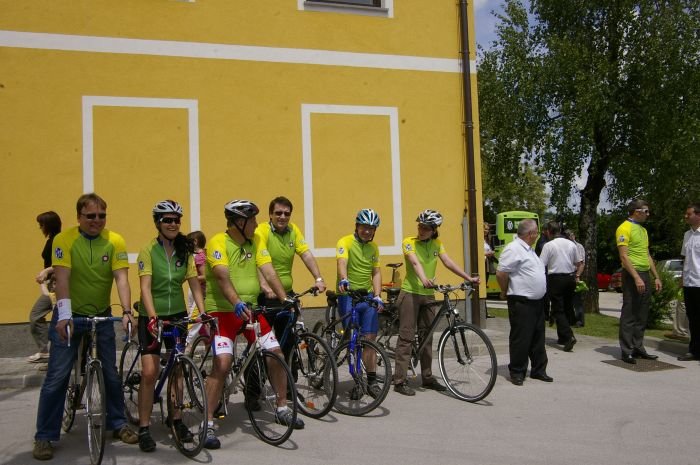 Med kolesarji, ki so se podali iz Škocjan do Zagrada, sta bila tudi škocjanski in šentjernejski župan, Anton Zupet in Franc Hudoklin. Zmagala je  Anita Pavlovič iz šentjernejske občinske uprave.