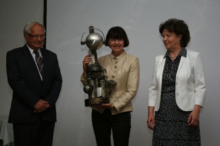 Nagrado odličnosti in mojstrstva je letos dobila klimatologinja dr. Lučka Kajfež Bogataj. (Foto: M. Ž.)