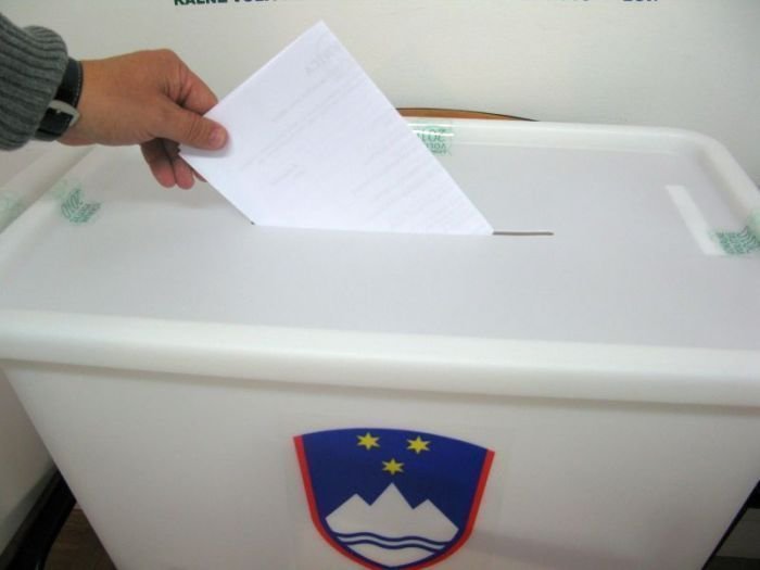 Izteka se rok za odprtje računov pred lokalnimi volitvami