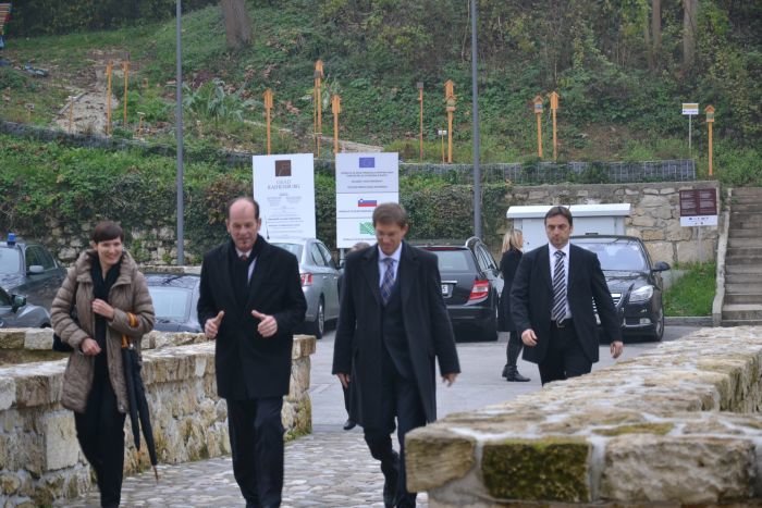 Predsednik vlade Miro Cerar obiskal Posavje