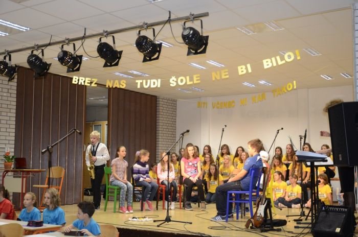 Odprli energetsko sanirano osnovno šolo v Brestanici