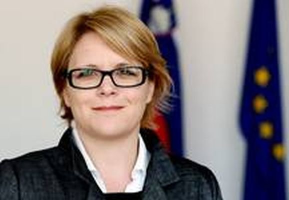 Ministrica dr. Anja Kopač Mrak (Foto: spletna stran ministrstva)