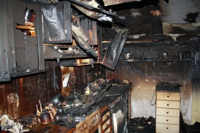 FOTO: Kuhinja popolnoma uničena