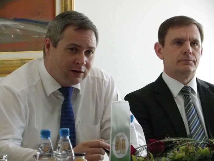 Kmetijski minister Dejan Židan in predsednik Zadružne zveze Slovenije Peter Vrisk