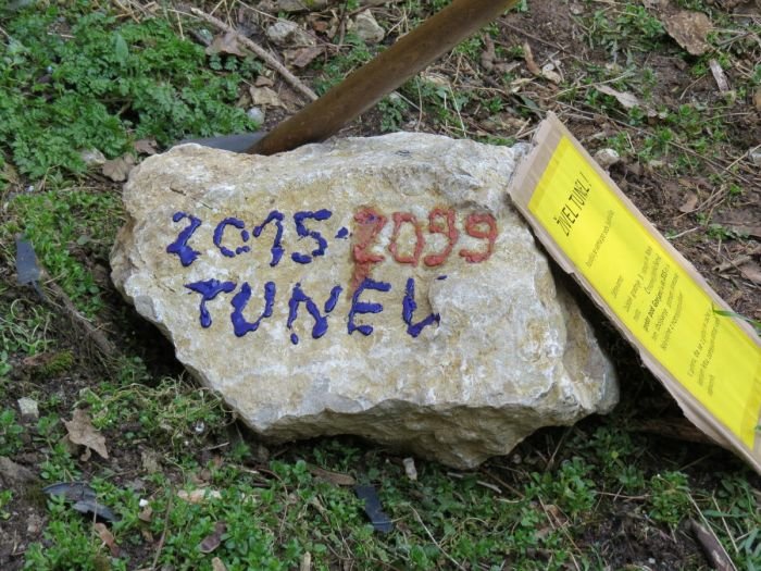Položili temeljni kamen za gradnjo tunela pod Gorjanci