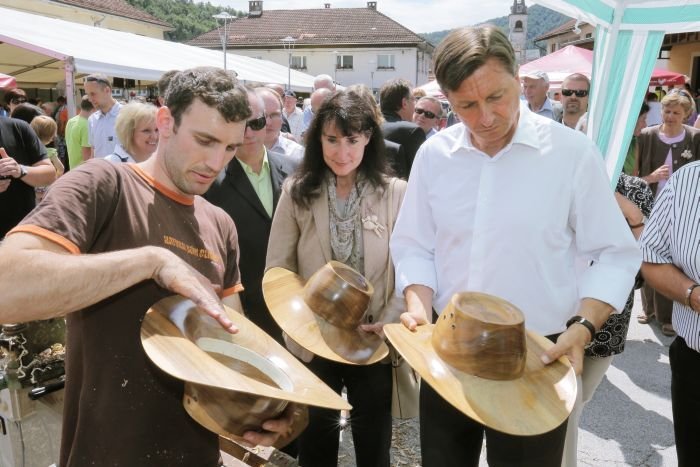 Pahor obiskal Tržne dneve v Sodražici 