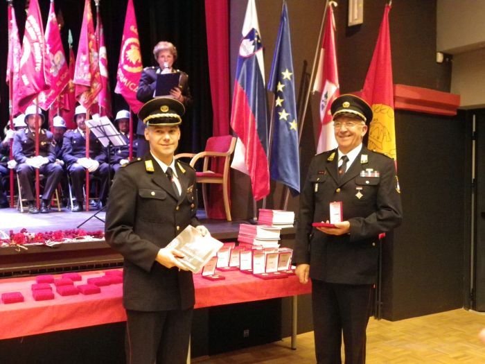 Poveljnik in predsednik gasilske zveze Trebnje Janez Uhan in Anton Strah