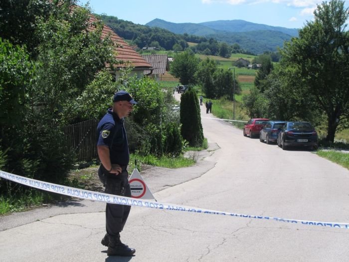 Konec junija je na Žejnem umrl 30-letni policist Damir Golobič, v prsi ga je zabodel nemški državljan. (Foto: M. Ž., arhiv DL)