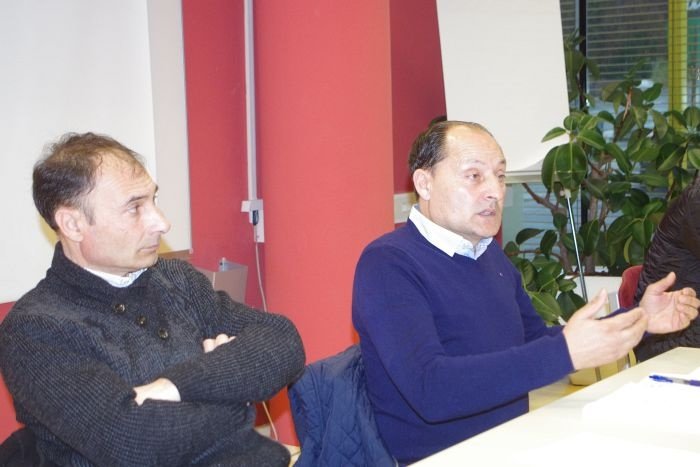 Darko Rudaš, predsednik Foruma romskih svetnikov Slovenije (na desni).