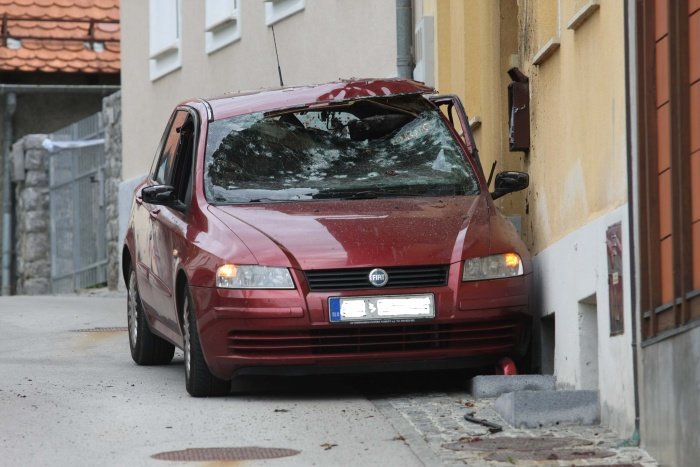 eksplozija na kosovi ulici 05