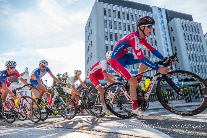 Slovenske barve bosta na EYOF-u zastopala tudi kolesarja Adrie Mobil Jan Bevc in Boštjan Murn. (Foto: Damir Kovačič)