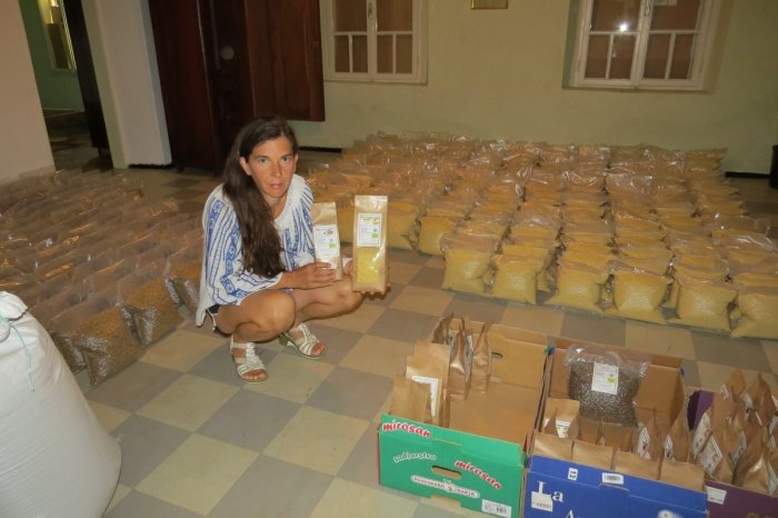 Marjetka Mihelčič ima v hiši na Tanči Gori tudi skladišče svojih pridelkov, pripravljenih za prodajo. (Foto: M. B.-J.)