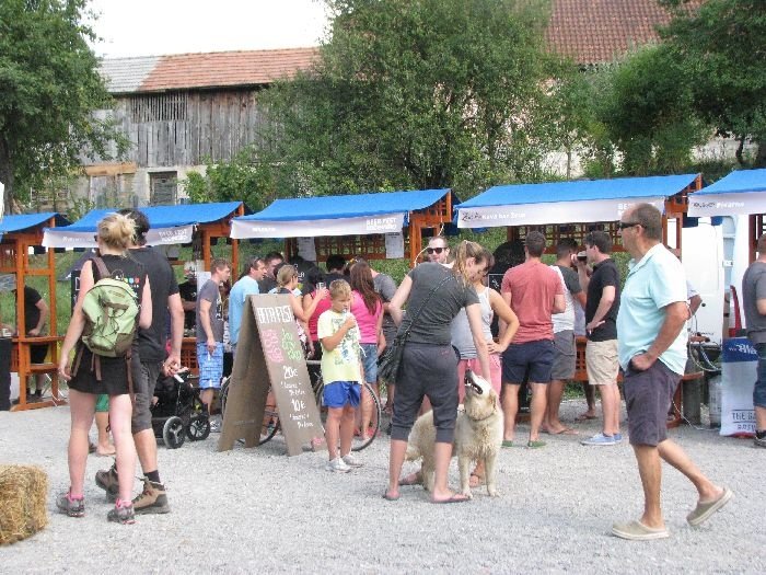 Letošnji Beer fest na Kočevskem je bil prvi, a ga organizatorja, Grega Vlašič in Domen Peček, ki sta ga letos organizirala v sodelovanju z Zavodom Kočevsko, napovedujeta tudi za naslednje leto.