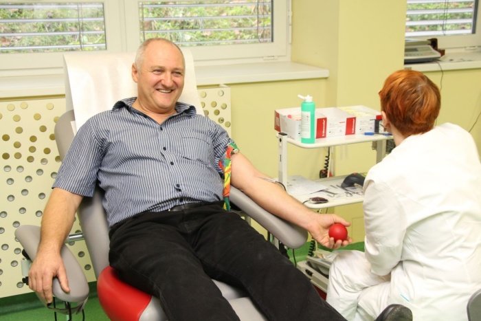 Dušan Gorenc je daroval že 58,5 litrov krvi. (Foto: M. Ž.)