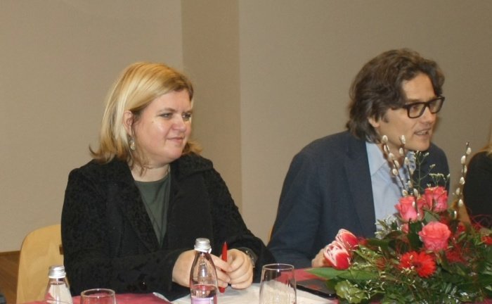 Alenka Černelič Krošelj je vodja združenja Gradovi Posavja, Goran Milovanović je bil gostitelj današnje konference. (Foto: M. L.)