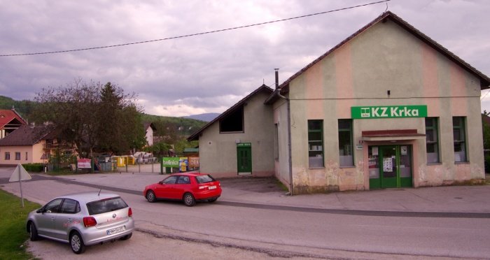 Območje ob KZ Krka v Šmarjeti, ki bo namenjene obrtno-storitveni dejavnosti.