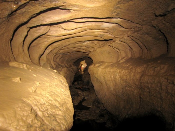 Brezkončno podzemlje (Foto: Klub jamarjev Kostanjevica na Krki)