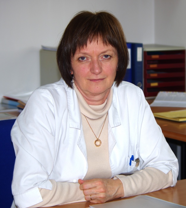 Marta Košir, dr. med., spec. javnega zdravja z Nacionalnega inštituta za javno zdravje v Novem mestu,