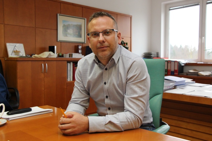 Gregor Klemenčič, direktor novomeške Komunale, bo s 1. oktobrom zasedel mesto v.d. generalnega direktorja Direktorata za okolje. (Foto: M. Ž.)