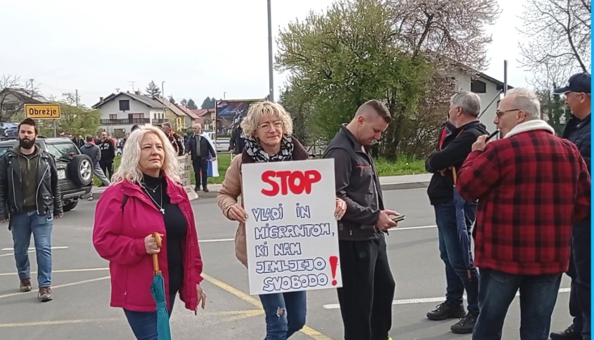 Protestni shod v Slovenski vasi (1)