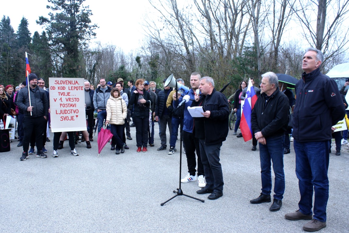 Protestni shod v Slovenski vasi (3)