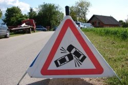 Poziv udeležencu prometne nesreče v Leskovcu pri Krškem