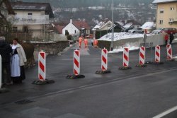 Po novem bo del Pionirske ceste, ko se cestišče nato spusti navzdol proti križišču z Roško cesto, slepa ulica. 