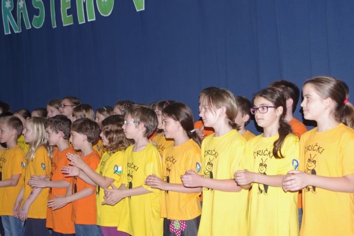 Otroški pevski zbor Črički.