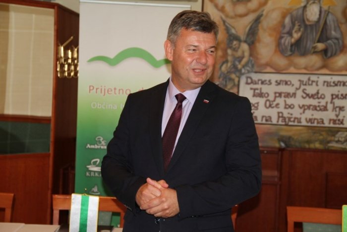 Minister za infrastrukturo Peter Gašperšič