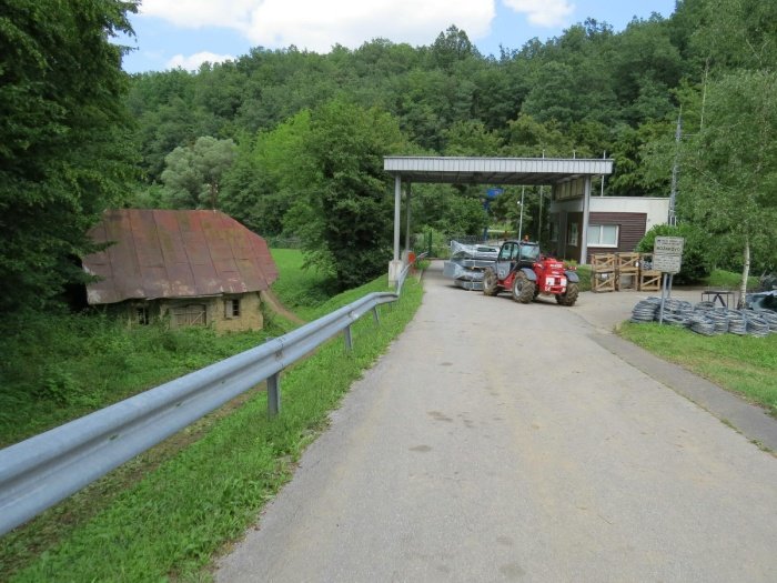 Mostiček čez Kamenico zaprt že štiri leta