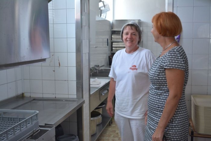 Največja težava je trenutno šolska kuhinja, je povedala ravnateljica OŠ Center Marta Pavlin.