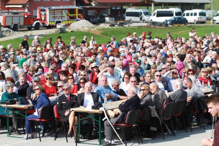 V Dobrniču so tudi letos počastili spomin na prvi kongres Slovenske protifašistične ženske zveze.