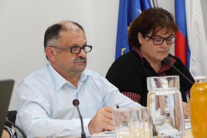 Župan Andrej Kastelic in direktorica občinske uprave Sonja Klemenc Križan (Foto: M. Ž.)