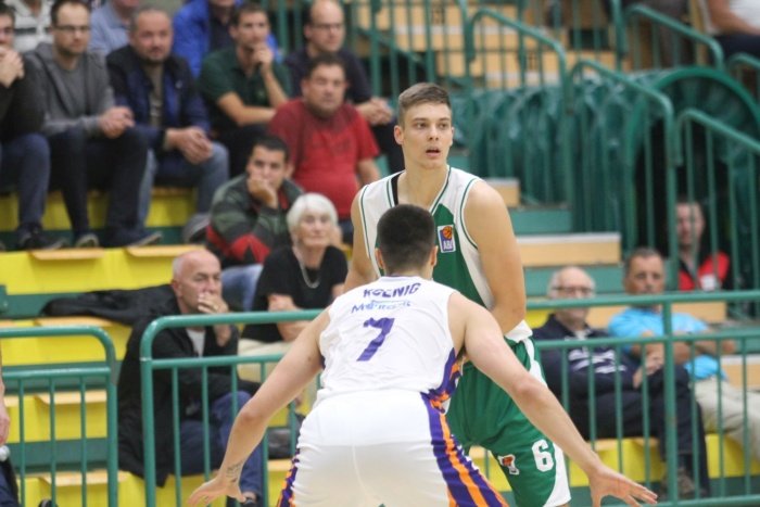 Miha Škedelj je bil tokrat najučinkovitejši košarkar Krke. (Foto: I. Vidmar)