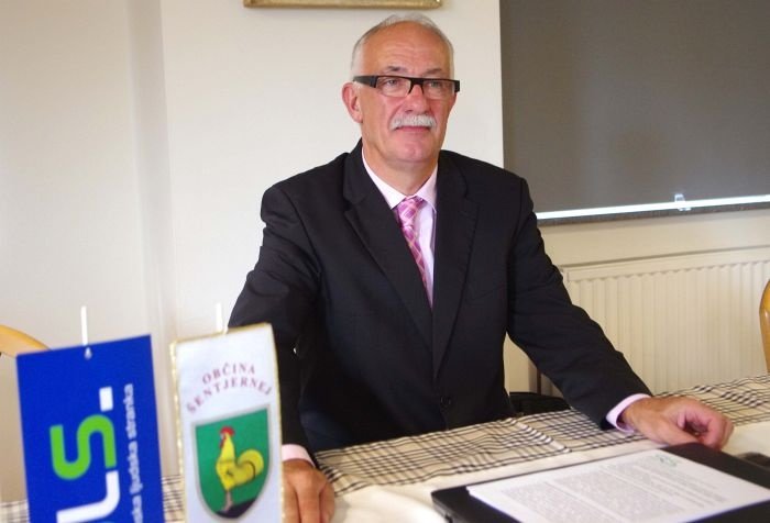 Franc Hudoklin je znova županski kandidat. Če bo izvoljen, bo župansko funkcijo opravljal profesionalno.