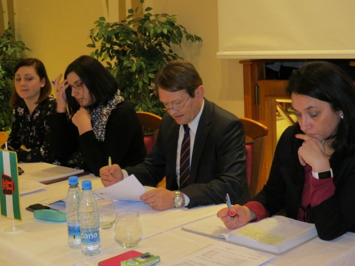 Andrej Kavšek je prvič vodil sejo občinskega sveta v vlogi črnomaljskega župana.