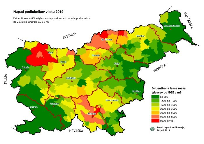 Zemljevid napada podlubnikov v letu 2019 (podatki z dne 25. 7.  2019. Gozdarski inštitut Slovenije in Zavod za gozdove Slovenije na  podlagi  ulova v kontrolne pasti izdelujeta prognozo prenamnožitve smrekovih  podlubnikov, ki je dostopna na portalu varstva gozdov, za lastnike  gozdov pa je zanimiv tudi interaktivni zemljevid, kjer si lahko  ogledajo, kje so zaznali večje populacije podlubnikov. (Foto: ZGS)