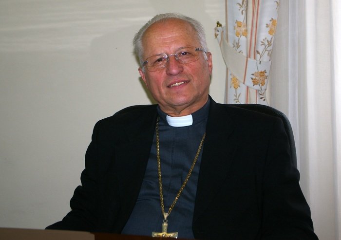 Kaj pravi novomeški škof msgr. Andrej Glavan ob zahvalni nedelji. (Foto: L. M.)