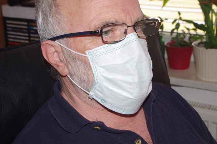 Strah pred virusi - maske so vse bolj iskane.