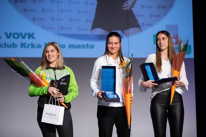 Najboljše športnice leta 2019 (od leve): Aleksandra Vovk, Živa Falkner in Erin Novak. (Foto: B. Pucelj)