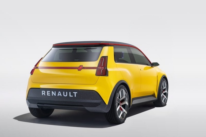 Prototip prenovljene Renaultove petke (foto: Renault)
