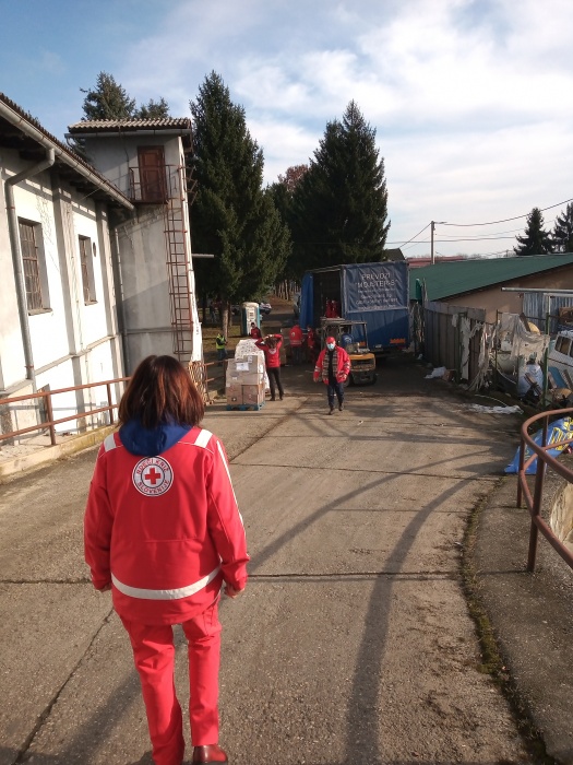 Dostavljena pomoč Metličanov Rdečemu križu v Sisku (Foto: RK Metlika)