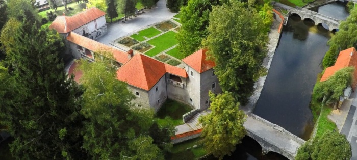 Grad Ribnica (foto: turizem.ribnica.si)
