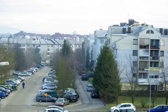 Naselje v Ulici Slavka Gruma, simbolna slika (arhiv DL)