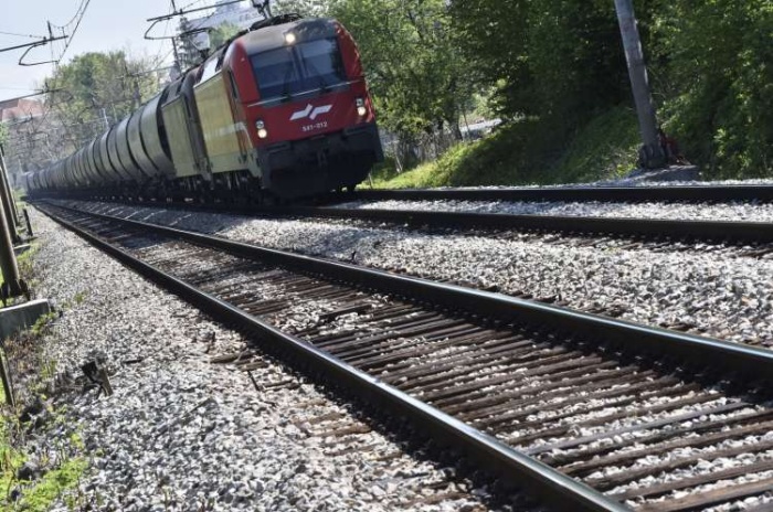 Dobri odnosi med gradbinci so bili še bolj vidni na železnicah, kjer skupaj delajo na več sto milijonov evrov vrednih projektih. (Foto: Bobo)
