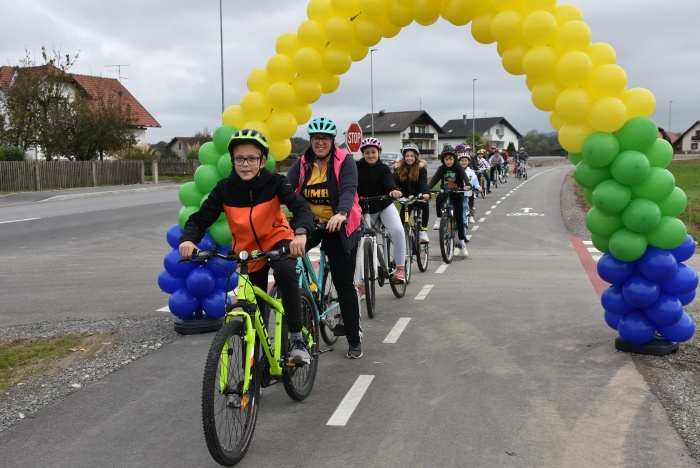  FOTO: Odprli kolesarsko stezo Brežice-Dobova