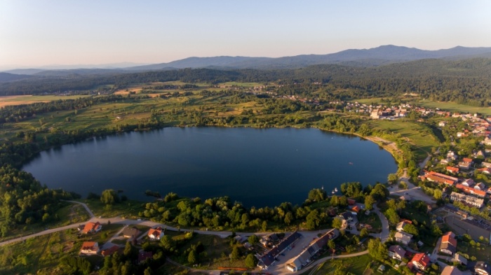 Rudniško jezero (Foto: Občina Kočevje; Jurij Pelc)