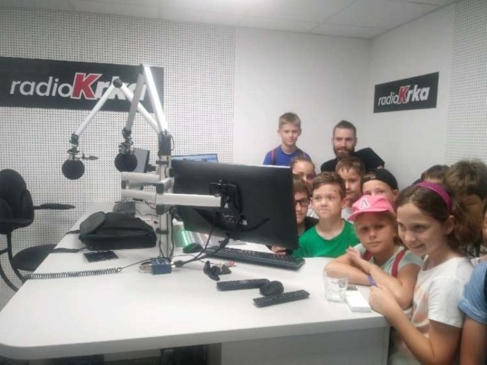 Radio Krka preplavili mladi novinarji